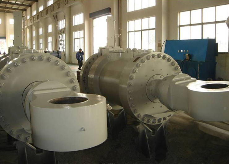 溪洛渡電站水輪機(jī)接力器，單機(jī)容量70萬千瓦